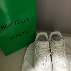 Bottega Veneta Men's/Women's White Thick-Sole Mesh Sneakers